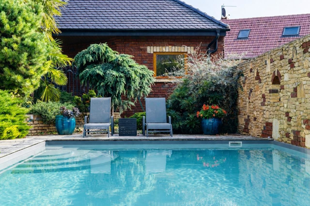 Maison 9 pièces 353 m² · à Perrigny-lès-Dijon · 353 m² · 869 000 €