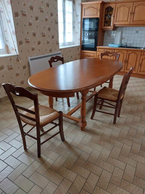 Table ovale en bois 80 Plougourvest (29)