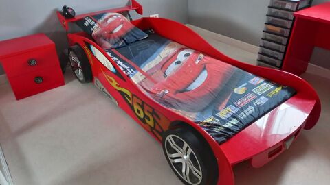 Chambre  voiture cars laque rouge 350 Saint-Georges-sur-Allier (63)