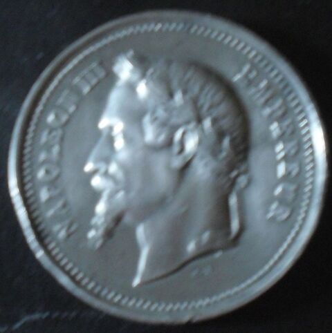 MEDAILLE DE L'EXPOSITION UNIVERSELLE DE PARIS EN 1867 100 Montreuil (93)