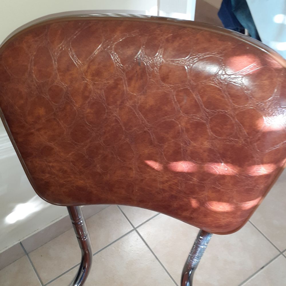 chaise r&eacute;tro Meubles