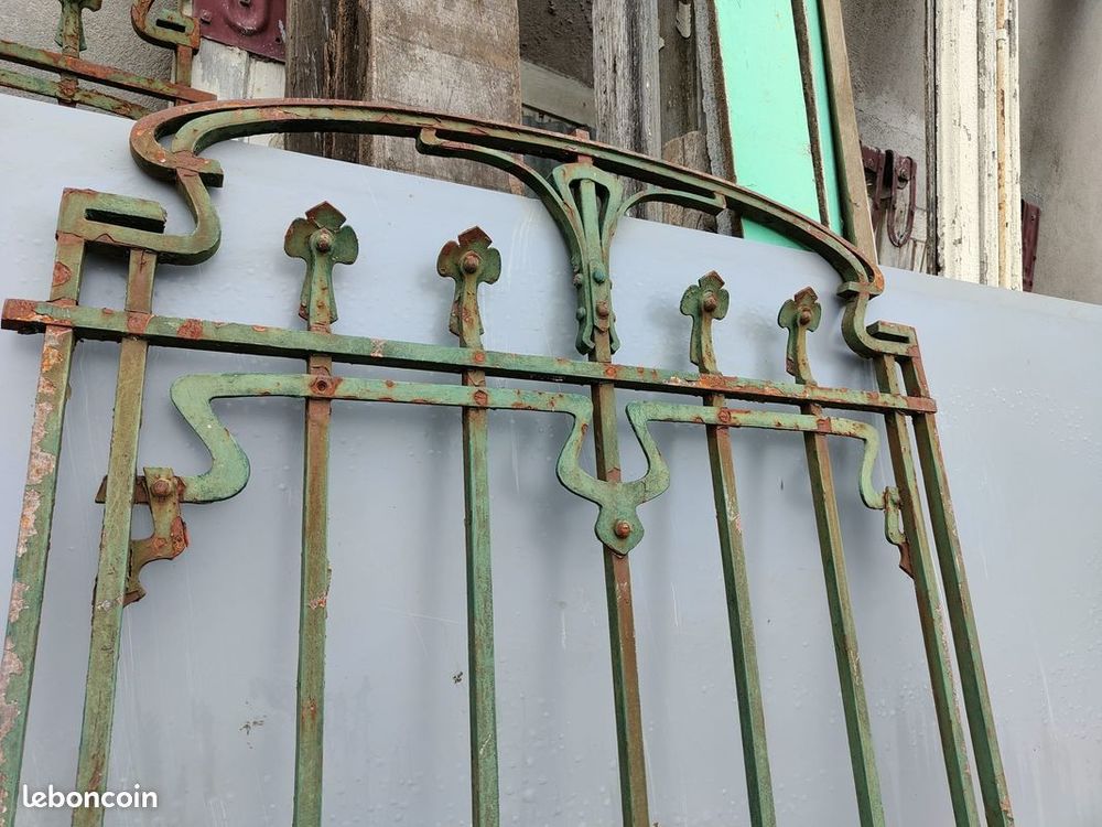 Grilles : d&eacute;fense Ecole de Nancy Bricolage