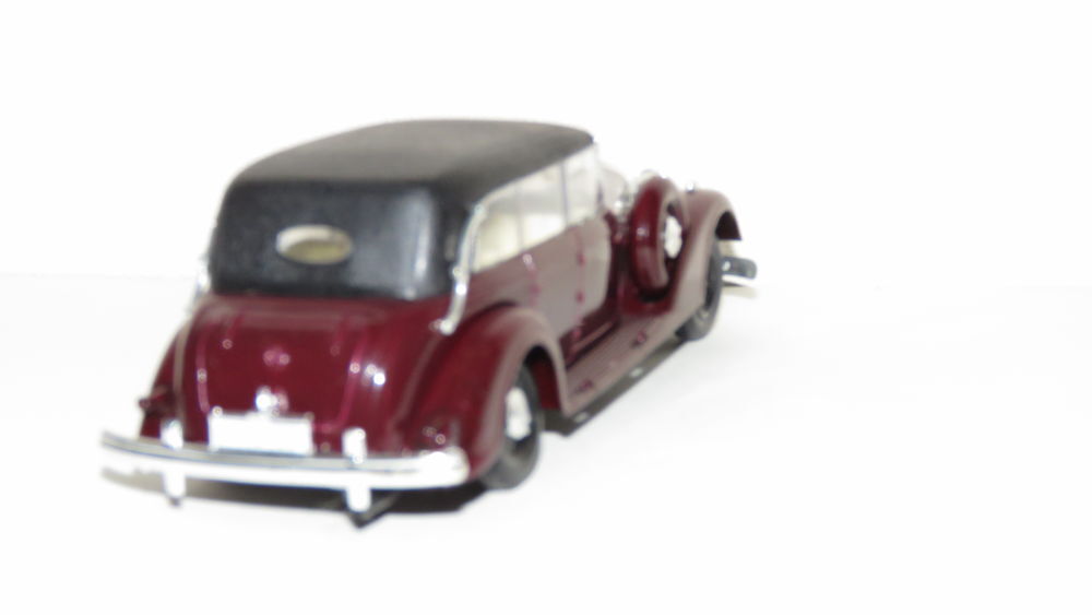 Voiture miniature Mercedes Benz Cabriolet 1932 