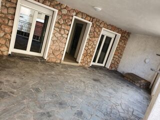  Immeuble � vendre 220 m�