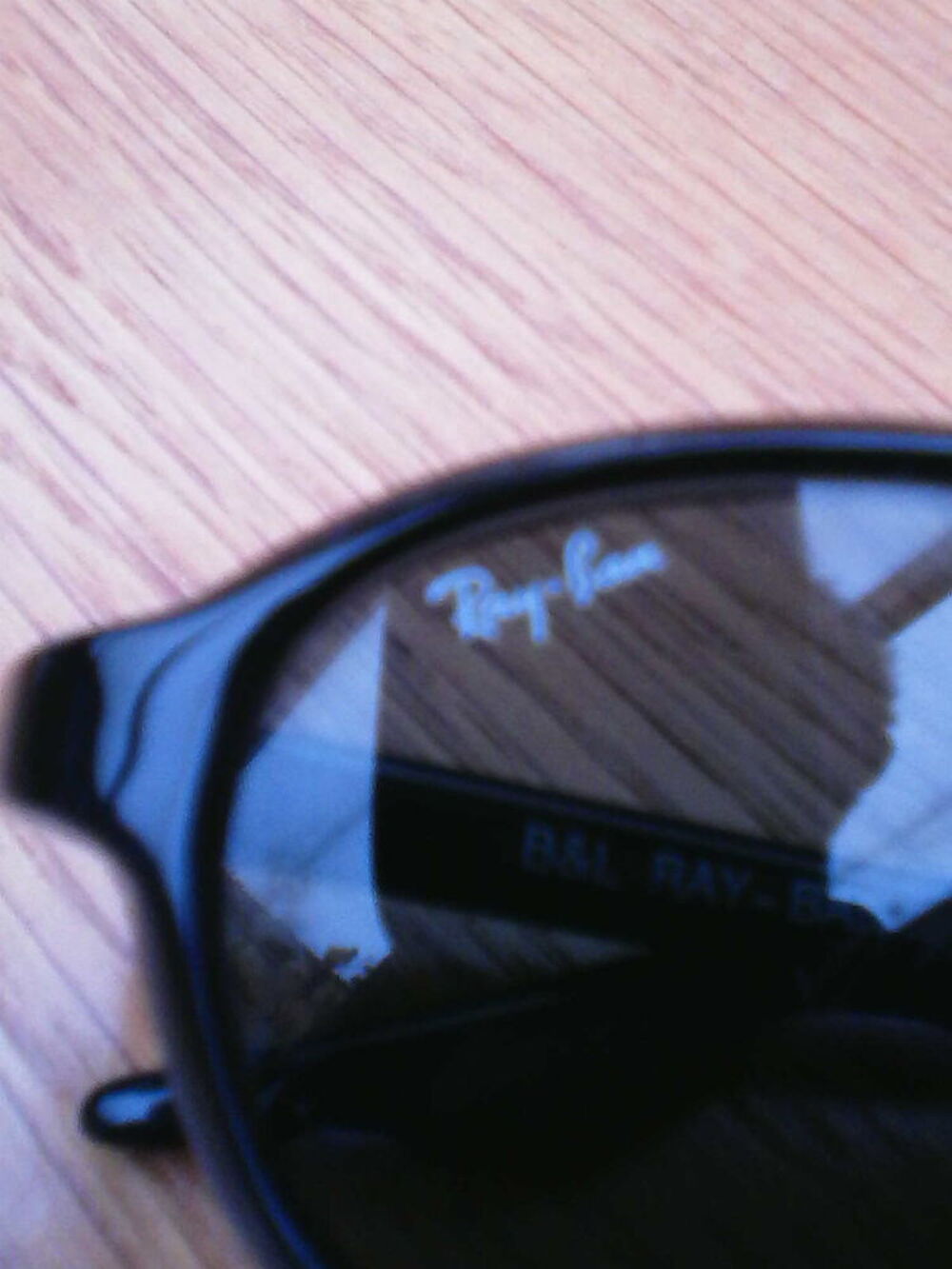 lunette de soleil ray ban et pierre cardin Bijoux et montres