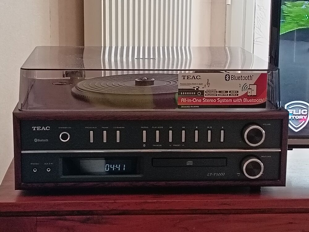 Platine vinyle st&eacute;r&eacute;o TEAC Bluetooth Audio et hifi