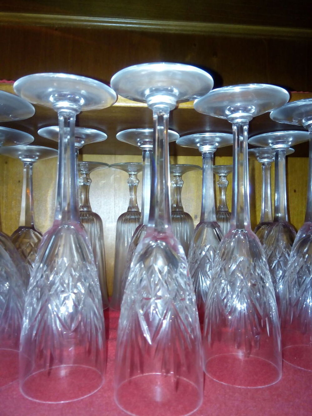 Service de verres &agrave; pied Décoration