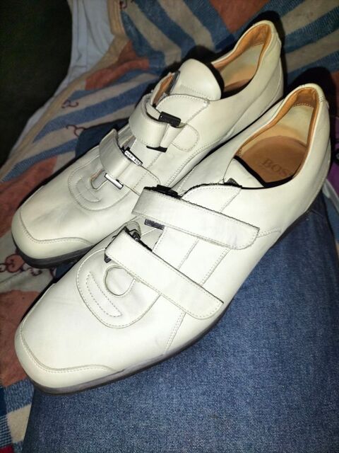 Basket cuir Hugo Boss pointure 42 excellent état 82 Cachan (94)