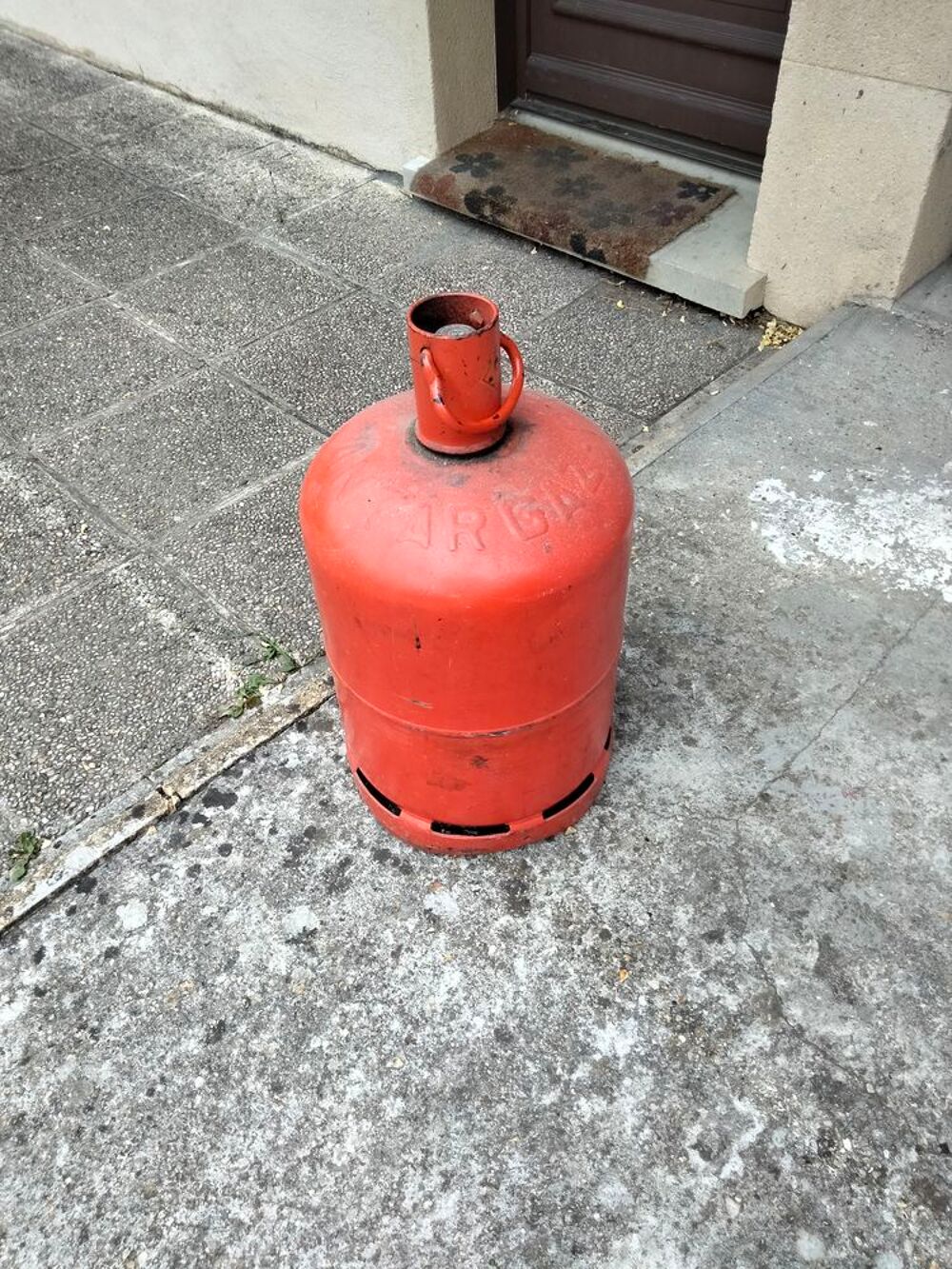 Bouteille de gaz butane Electroménager