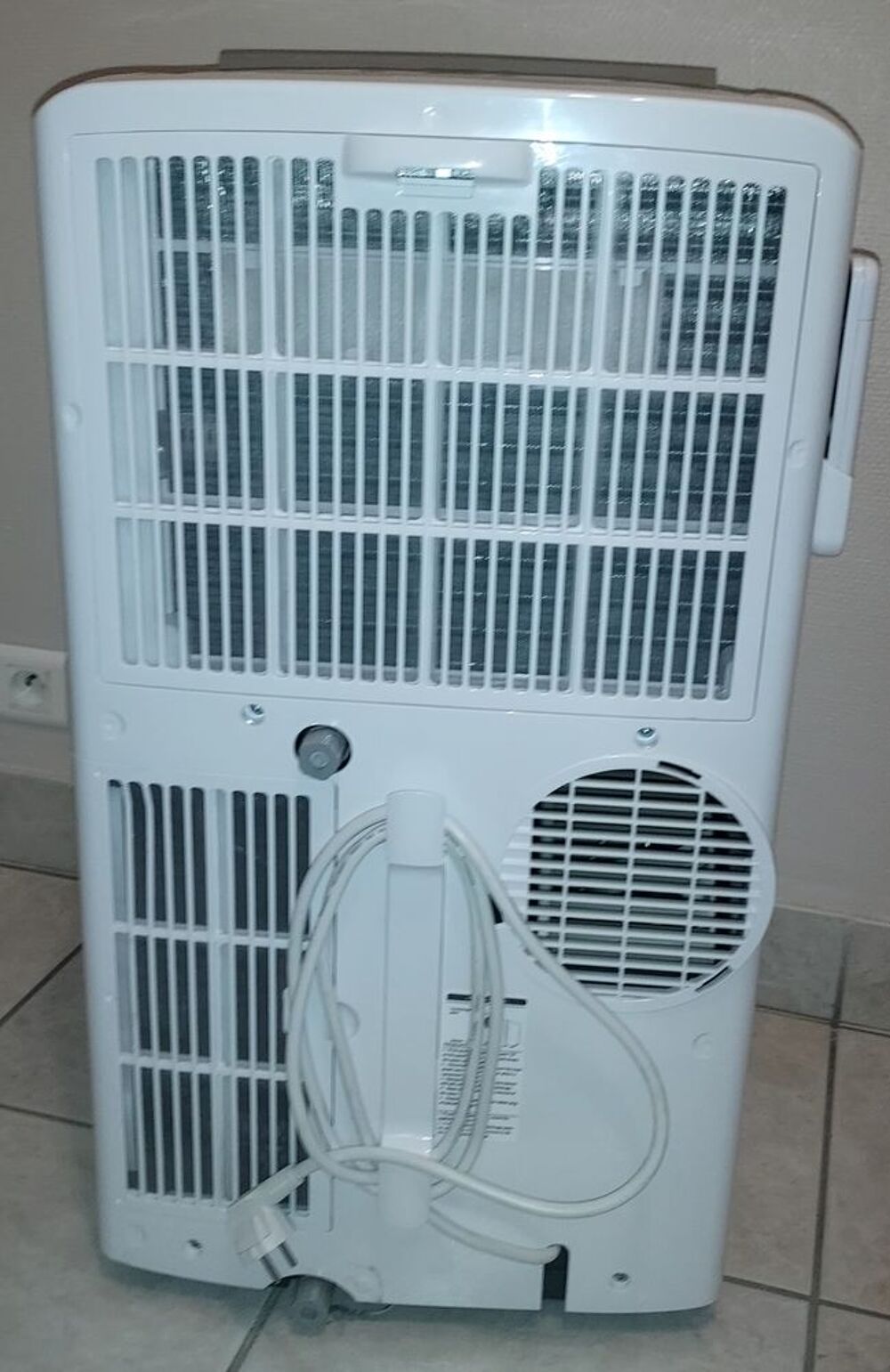 Climatiseur mobile Whirlpool blanc Electroménager