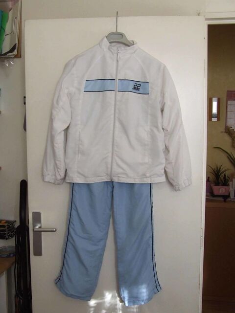 Survtement veste et pantalon, 14ans (156 162 cm) TBE 9 Bagnolet (93)