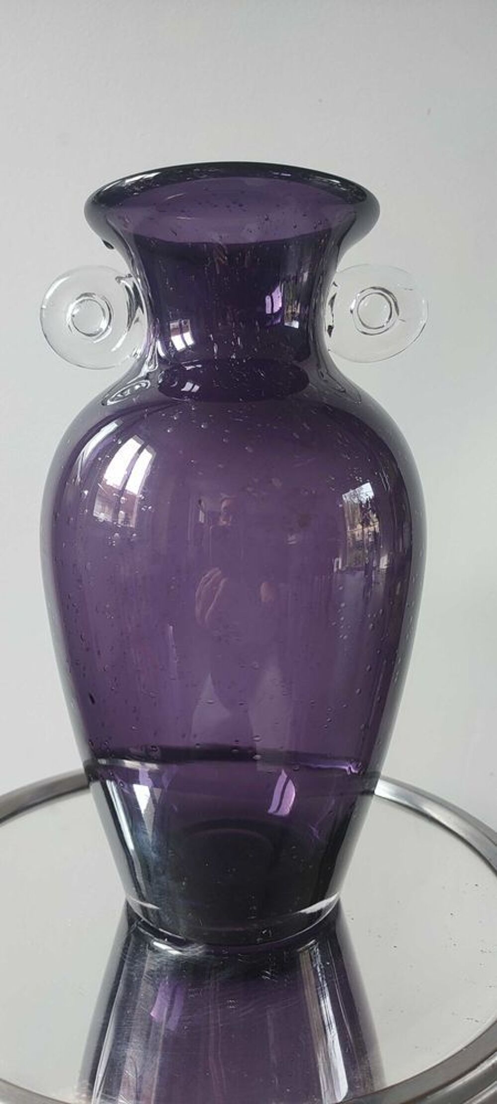 Vase italien vintage en verre d'art souffl&eacute; 