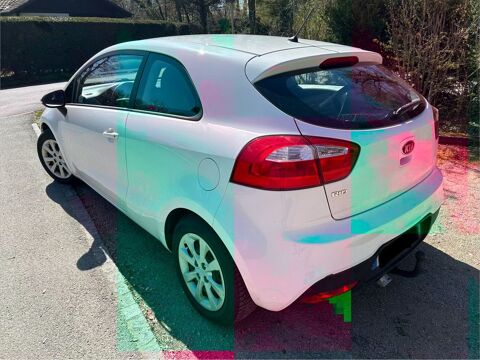 Kia rio 1.2L 85 Motion