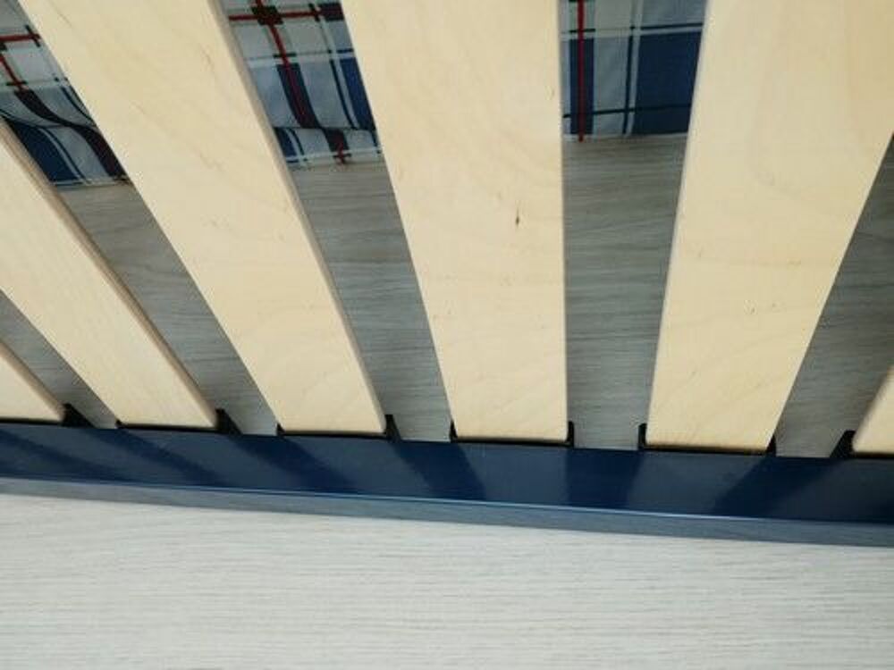 sommier en latte Meubles