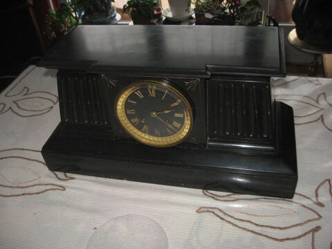 Ancienne pendule de chemin�e en marbre 150 Racquinghem (62)