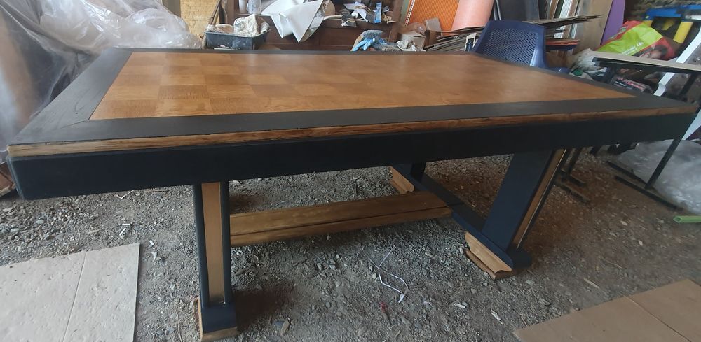 buffet + table en bois massif. Meubles