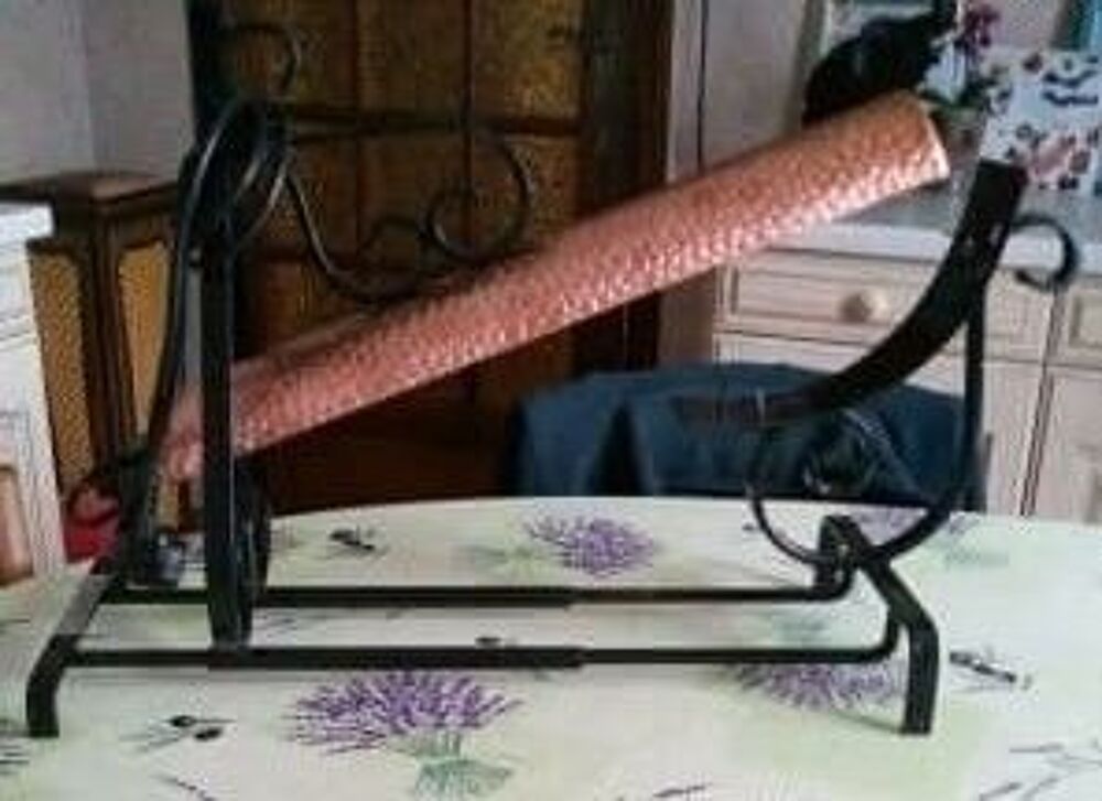 Grill &agrave; raclette traditionnel en fer forg&eacute; et cuivre Electroménager