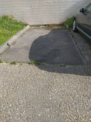  Parking / Garage à louer 12 m² Déville-lès-rouen