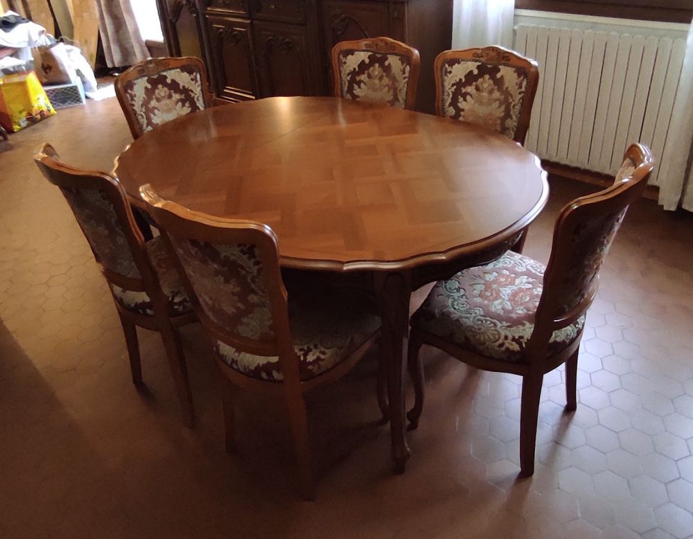 Salle &agrave; manger Meubles