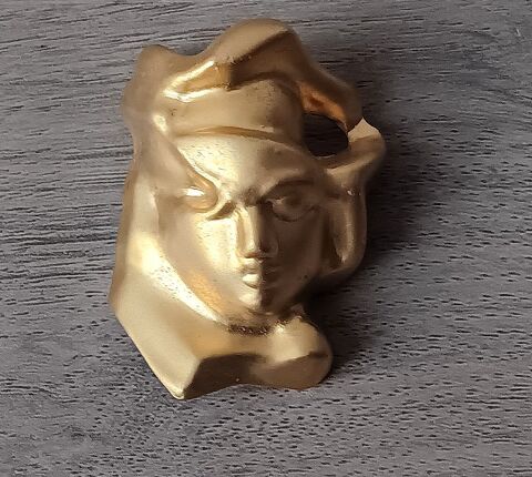 Bijou Broche pour Eau du Soir Sisley 30 Roquebrune-Cap-Martin (06)
