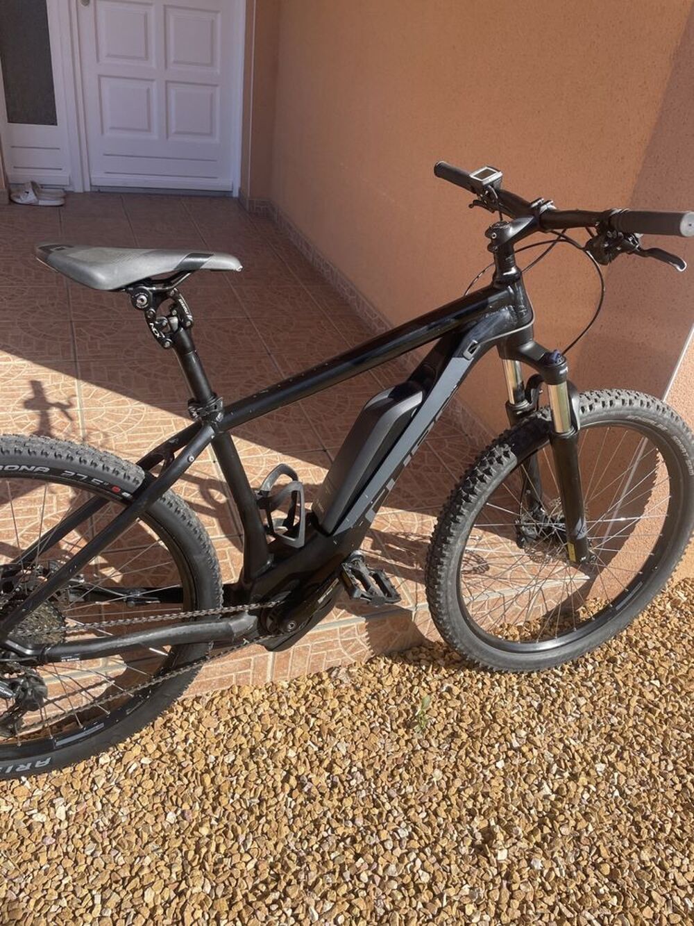 Derni&egrave;re ligne droite pour envoyer votre offre sur ce VTTE Vélos