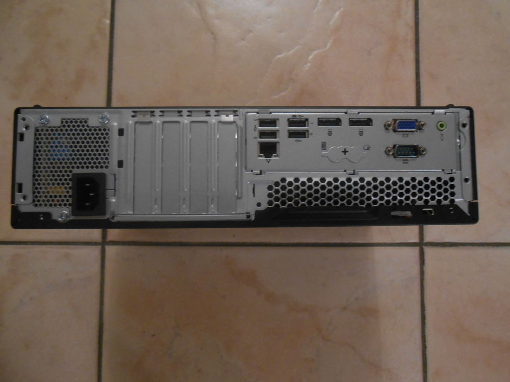 Lenovo ThinkCentre M710s Core I5 8Go Matériel informatique