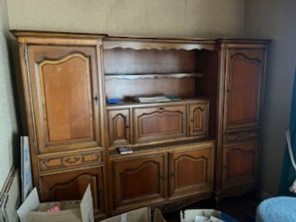 8 MEUBLES A DONNER Meubles