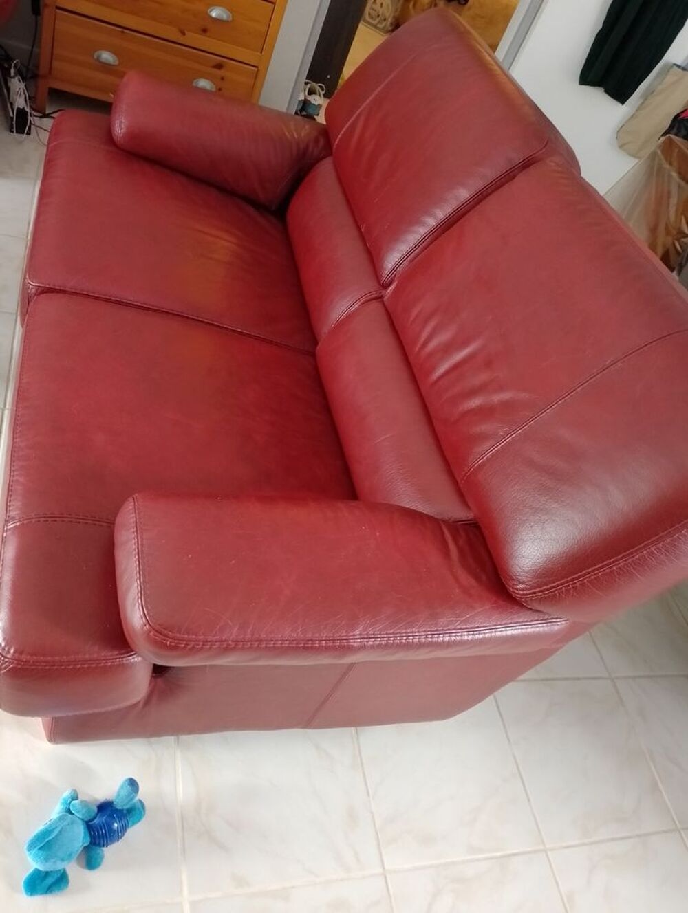 canap&eacute; cuir buffle 2 places 185€ Meubles