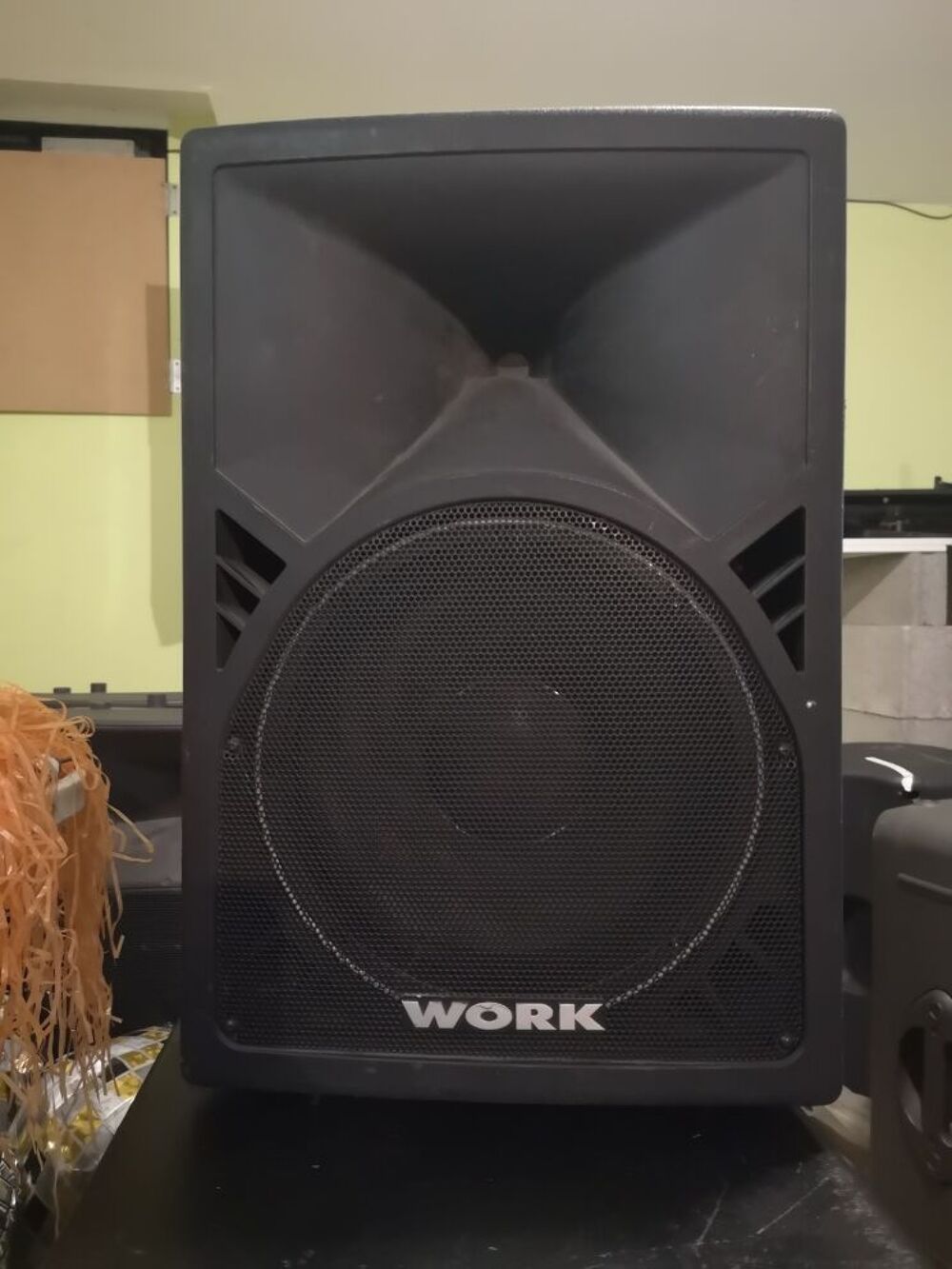 cette enceinte WORK 300 watts + 100W aigu, Instruments de musique