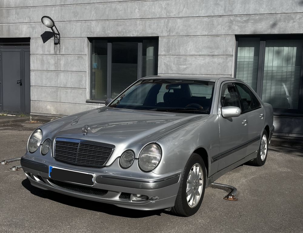 Classe E E 220 CDI El&eacute;gance 2002 occasion 59000 Lille