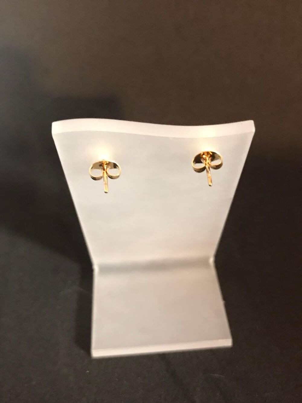 boucles d?oreilles dor&eacute; Bijoux et montres
