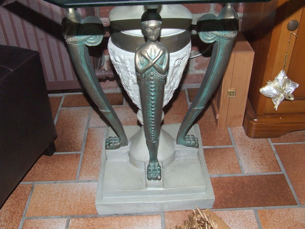 Table gueridon Meubles