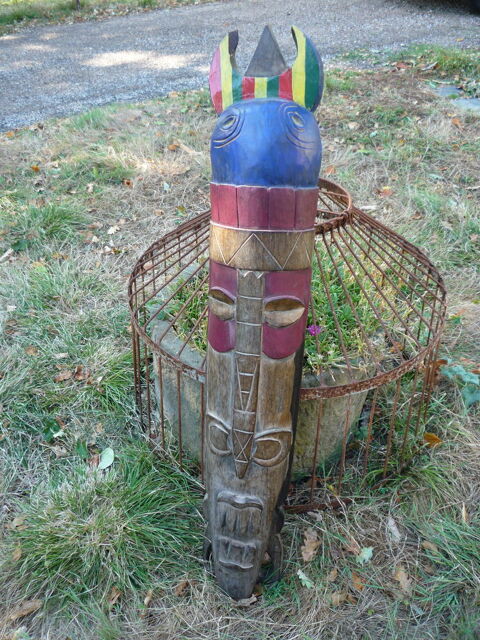 Masque africain (R)
35 Castres (81)