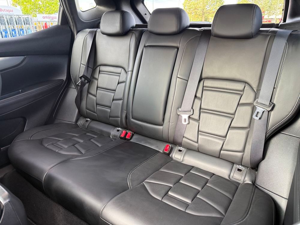 Qashqai +2 Qashqai 1.6 dCi 130 Xtronic Acenta 2018 occasion 42210 Montrond-les-Bains