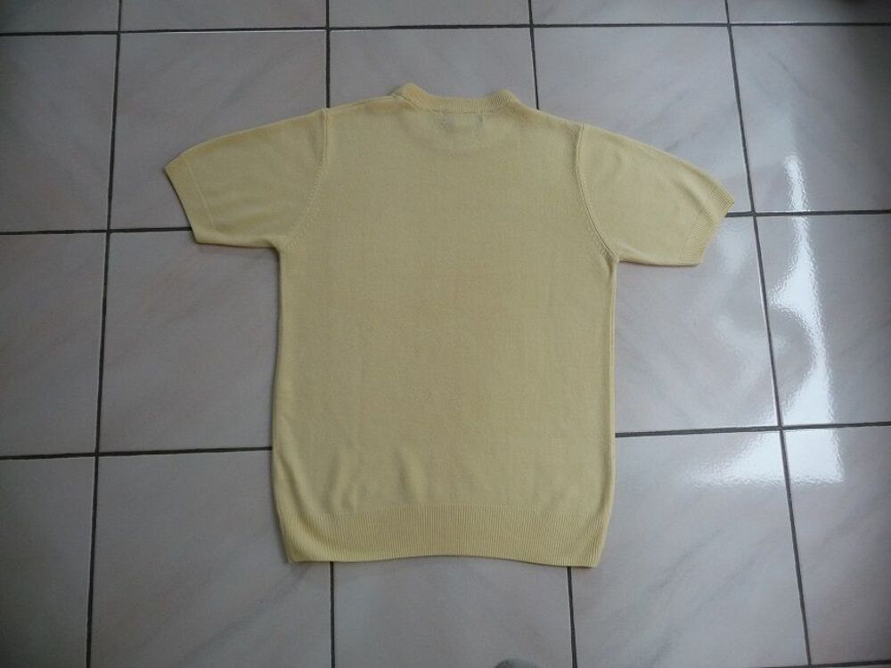 Pull jaune doux manches courtes taille 38 Vêtements