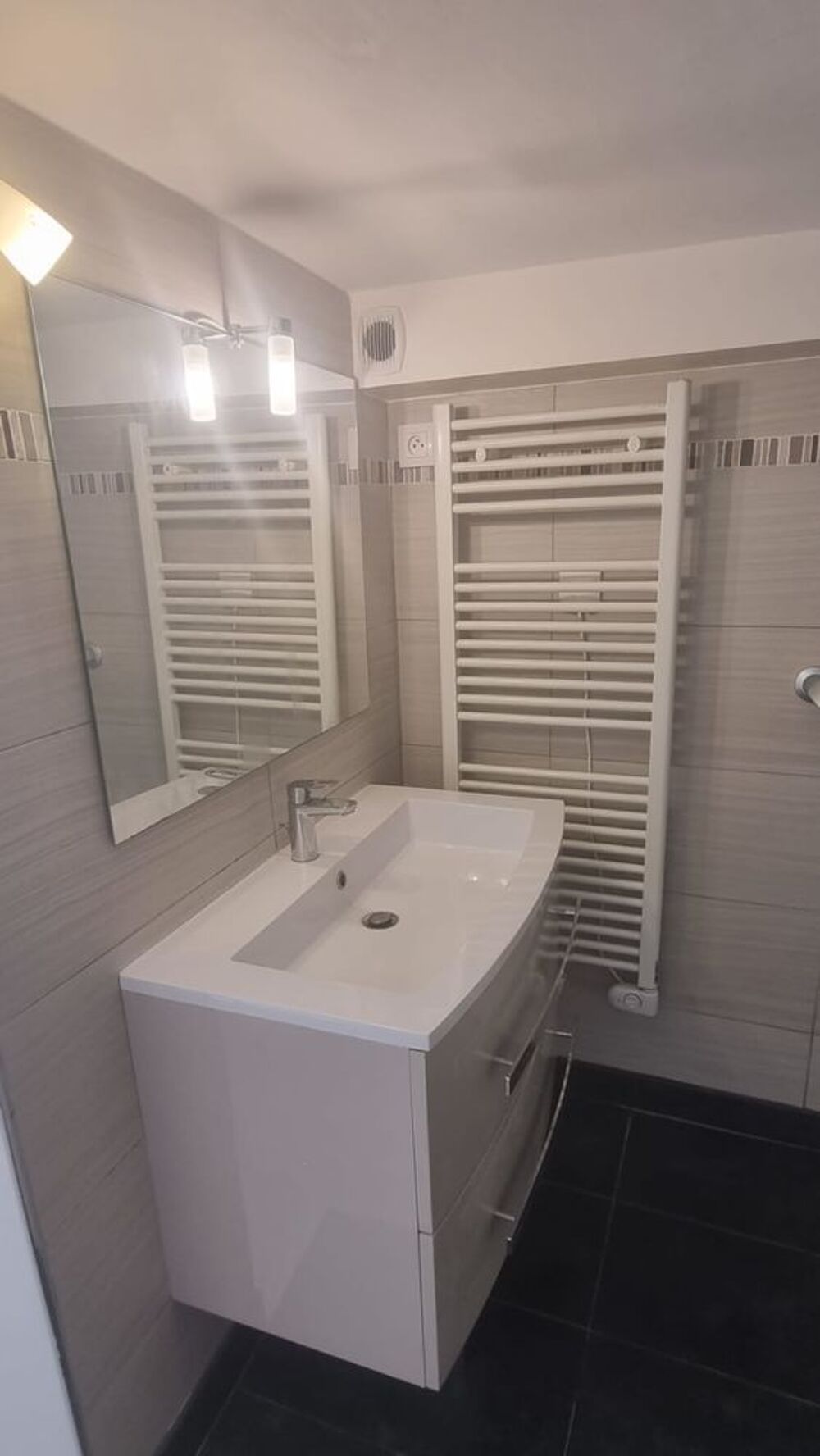Location Duplex/Triplex Appartement meubl de 49m2  Versailles Versailles