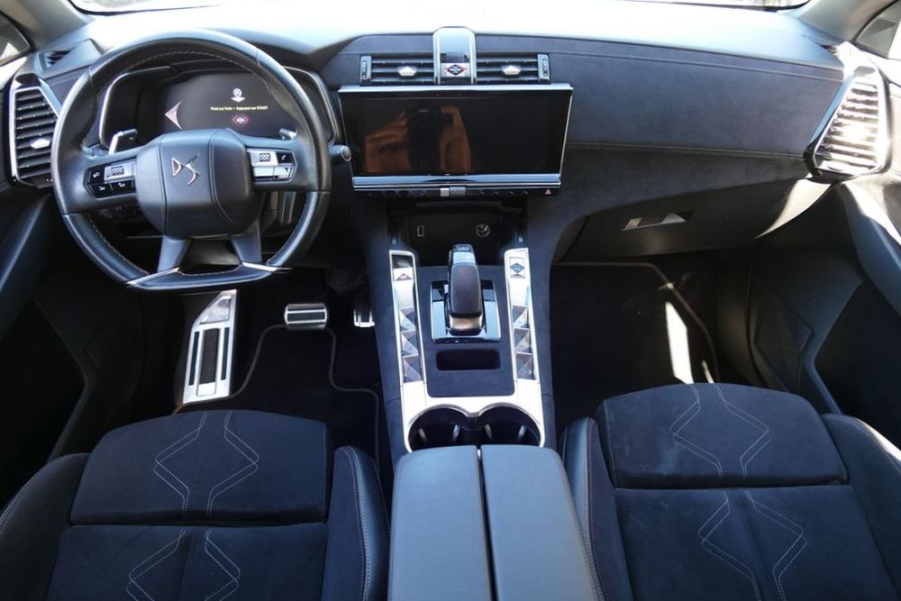 DS7 DS 7 Hybride Rechargeable E-Tense 225 EAT8 Performance Line 2023 occasion 13600 La Ciotat
