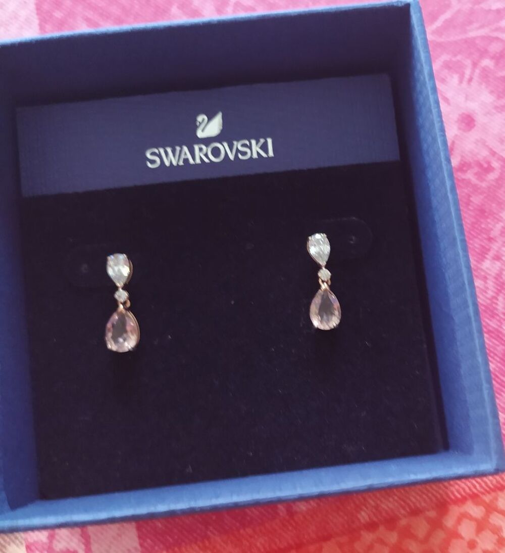 Boucles d'oreilles Swarovski Bijoux et montres
