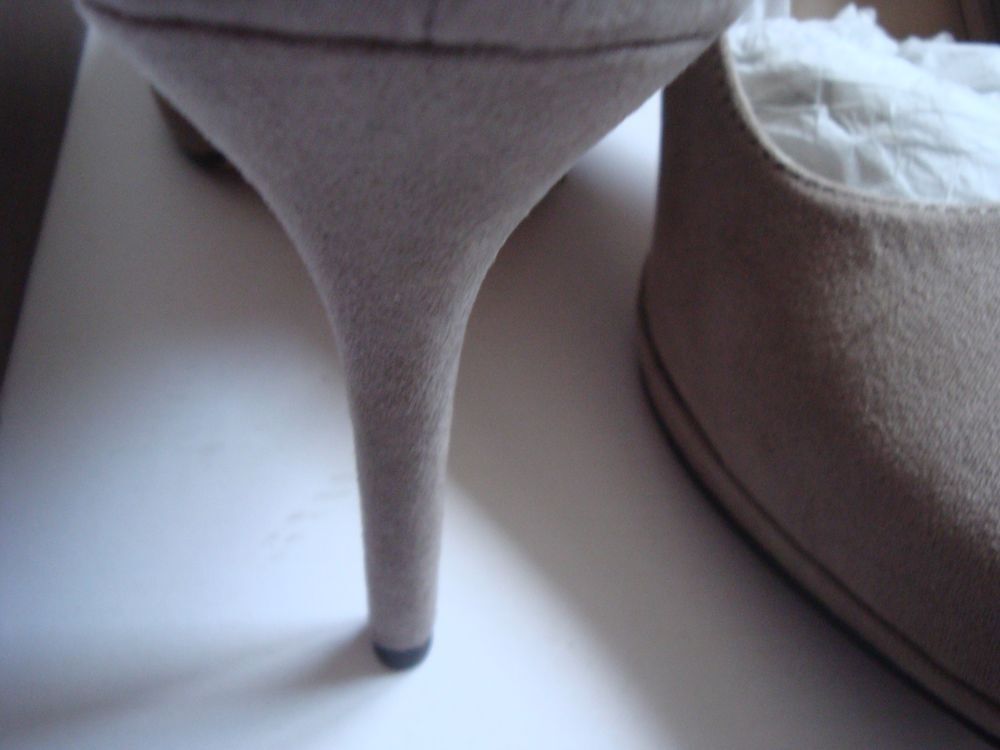 escarpins couleur taupe Chaussures