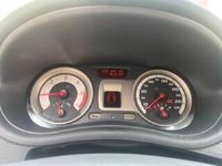 Clio III Clio 1.5 dCi 85 eco2 Privil&egrave;ge 2008 occasion 77170 Brie-Comte-Robert