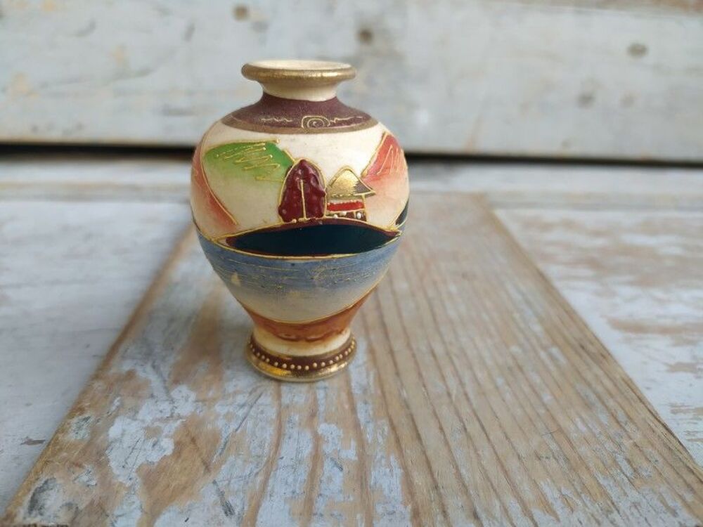 Ancien Vase Miniature Jouet Dinette Fa&iuml;ence de Satsuma Japon Décoration