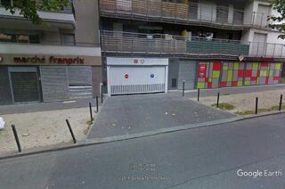  Parking / Garage à louer 12 m²