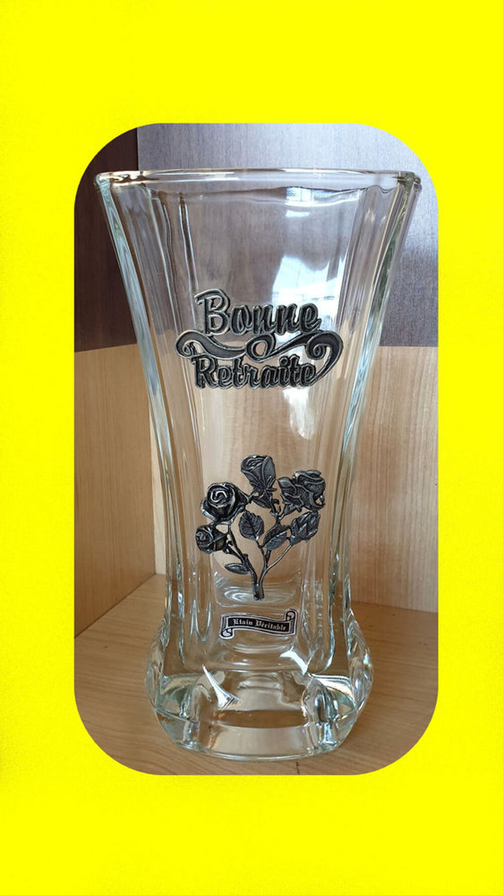 Vase en &eacute;tain v&eacute;ritable BONNE RETRAITE fleurs rose NEUF Décoration