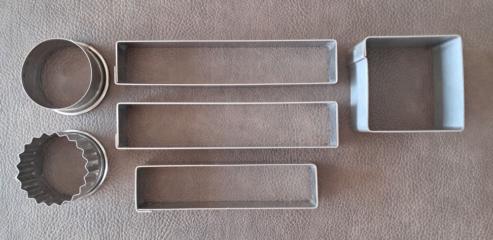 lot de nonettes en inox 6 pi&egrave;ces poir cuisine p&acirc;tisserie 
Cuisine