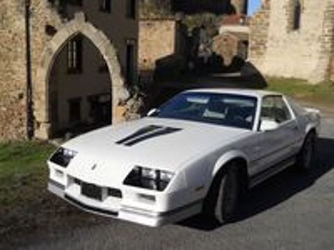 Camaro Coup&eacute; 5.7i V8 A 1983 occasion 43380 Saint-Ilpize