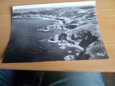 VIEILLE CARTE POSTALE LA HAGUE VUE AERIENNE 10 Levainville (28)