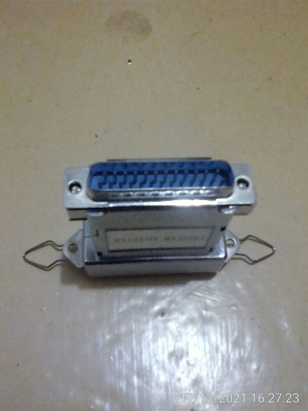 Changeur de genre DB 25 male en centronic femelle Matériel informatique