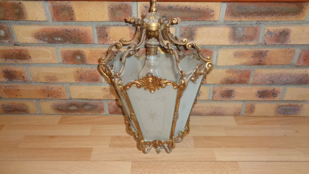 Lustre ancien en Bronze et verre Décoration