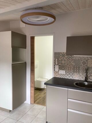  Appartement à louer 2 pièces 54 m² Montélimar