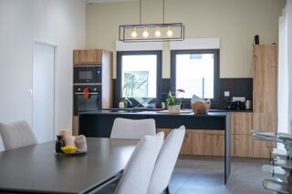  Maison  vendre 5 pices 148 m